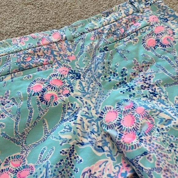 Lilly Pulitzer Callahan Knit Shorts Womens 10 Blue Pink Now You Sea Me Beach - Picture 11 of 11